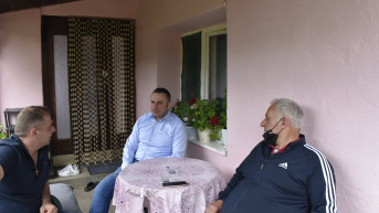 Lipljan - Popović razgovara sa porodicom Miljković