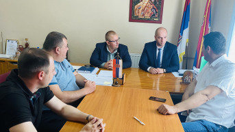 Slavko Simić sa predstavnicima opštine Vučitrn