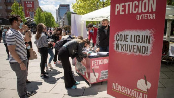 Potpisivanje peticije Potpisivanje peticije