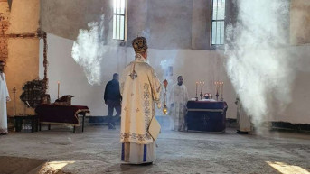 liturgija u crkvi Hrista Spasitelja u Prištin