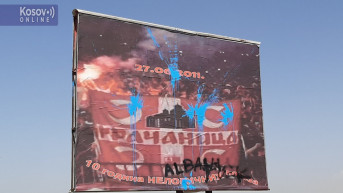 Bilbord Gračanica - grafiti UČK