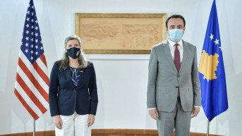 Senatorka Džoni Ernst i Aljbin Kurti.jpg