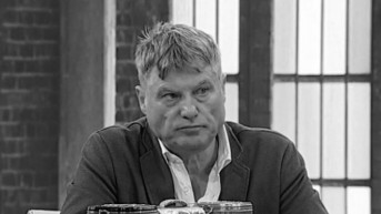 Miroslav Lazanski Miroslav Lazanski