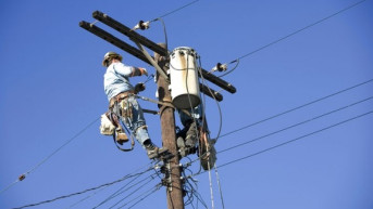 Električni stubovi.jpg Električni stubovi.jpg