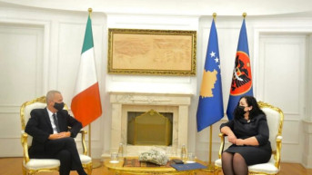 Osmani sa italijanskim ambasadorom na Kosovu Antonelom  De Riu.jpg