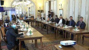 Promocija knjige supruge Aljbina Kurtija u Beogradu