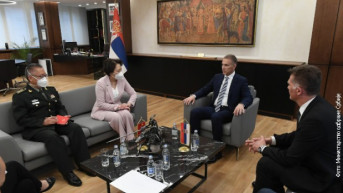 Stefanović sa Čen Bo.jpg