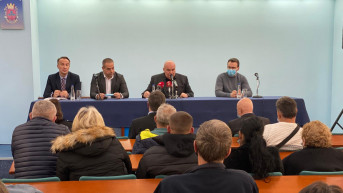 Jagodina - Petković razgovara sa raseljenim licima sa KiM Jagodina - Petković razgovara sa raseljenim licima sa KiM