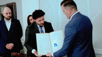 Abazoviću u Njujorku uručena svečana Povelja Majke Tereze Abazoviću u Njujorku uručena svečana Povelja Majke Tereze