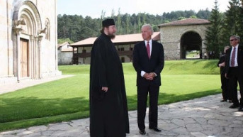 Bajden u Visokim Dečanima2009. godine Bajden u Visokim Dečanima2009. godine