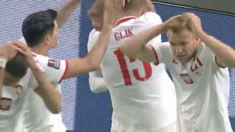 Napad na poljske fudbalere u Tirani Napad na poljske fudbalere u Tirani