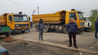 Okupljeni narod na Jarinju