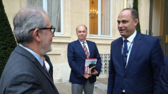 Pariz - Samedin Mehmeti Pariz - Samedin Mehmeti