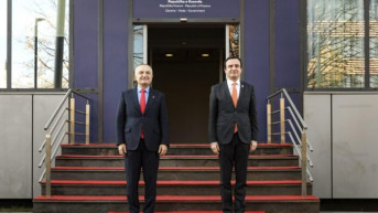 Kurti i Ilir meta.jpg Kurti i Ilir meta.jpg