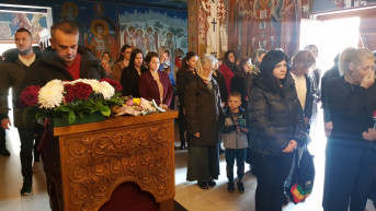 Liturgija, Mitrovdan, 2021, Severna Mitrovica.jpg Liturgija, Mitrovdan, 2021, Severna Mitrovica.jpg