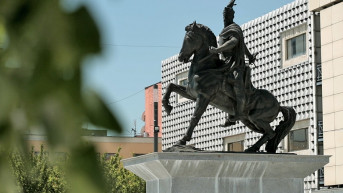 Spomenik Skenderbegu u Prištini.jpg