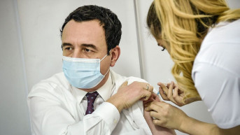 Aljbin Kurti primio treću dozu antikovid vakcine