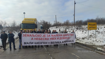 Nemanja Šarović sa svojim pristalicama Nemanja Šarović sa svojim pristalicama