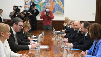 Aleksandar Vučić i predstavnici EP.jpg Aleksandar Vučić i predstavnici EP.jpg