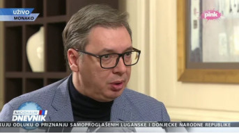 Vučić na tv Pink iz Monaka