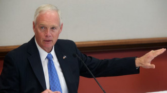 Senator Džonson