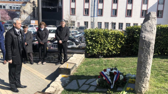 Polozeni-venci-zasto-beograd-nato.jpg Polozeni-venci-zasto-beograd-nato.jpg