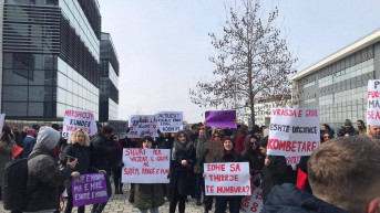 Protest ispred suda u Prištini