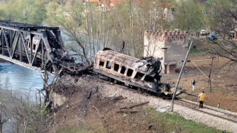Bombardovani voz u Grdeličkoj klisuri 1999. godine Bombardovani voz u Grdeličkoj klisuri 1999. godine