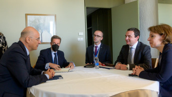Nikos Dendijas, Aljbin Kurti i Donika Gervala