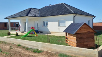 Porodična kuća Lazara Milića
