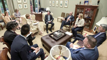 Kurti sa senatorima