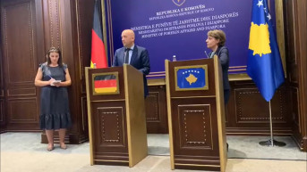 Manuel Zaracin i Donika Gervala Manuel Zaracin i Donika Gervala