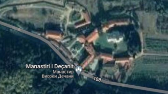Oznaka za manastir Visoki Dečani na Gugl mapi