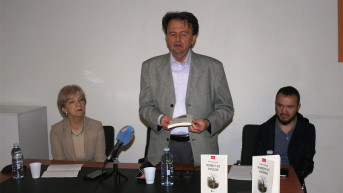 Predstavljen roman Anđelka Anušića - Život iz zasjede Predstavljen roman Anđelka Anušića - Život iz zasjede