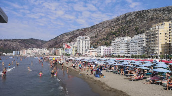 Albanija