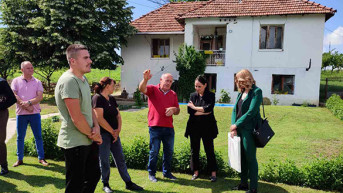 Dušica Nikolić u Kosovskom Pomoravlju Dušica Nikolić u Kosovskom Pomoravlju