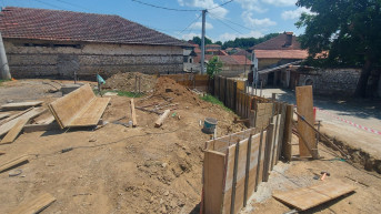 Radovi na trgu u Velikoj Hoči