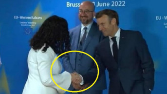 Vjosa Osmani i Emanuel Makron Vjosa Osmani i Emanuel Makron