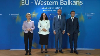 Vjosa Osmani na Samitu EU, Makron sa rukom u džepu Vjosa Osmani na Samitu EU, Makron sa rukom u džepu