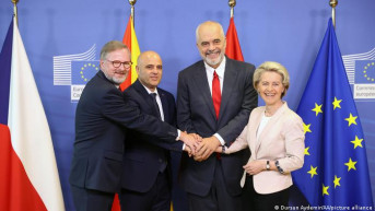 Rama, Kovačevski, Fon der lajen