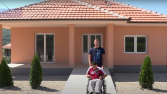 Braća Radosavljević u novoj kući Braća Radosavljević u novoj kući