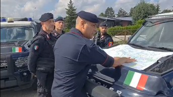 Pripadnici Oružanih snaga Italije u sastavu Kfora Pripadnici Oružanih snaga Italije u sastavu Kfora