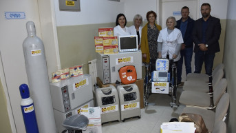 Donacija nemačke humanitarne organizacije Domu zdravlja u Gračanici Donacija nemačke humanitarne organizacije Domu zdravlja u Gračanici