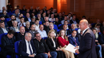 Haradinaj sa građanima Kline
