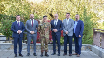 Gradonačelnici opština  severa Kosova sa komandantom Kfora