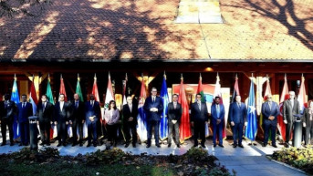Aleksandar Vučić sa arapskim i afričkim ambasadorima Aleksandar Vučić sa arapskim i afričkim ambasadorima