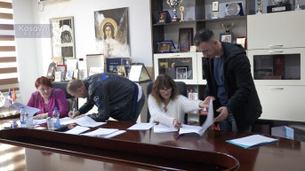 Potpisivanje ugovora bivših radnika kosovskih institucija