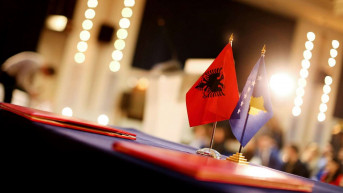 Zastave Kosova i Albanije