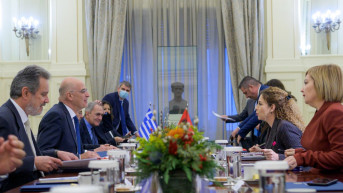 Olta Džačka i Nikos Dendias