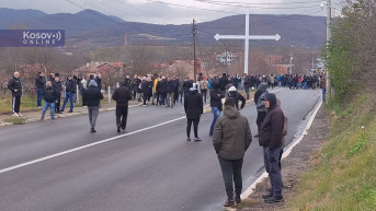 srbi_na_severu_postavljaju_barikade